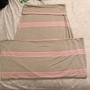 Max studio maxi skirt